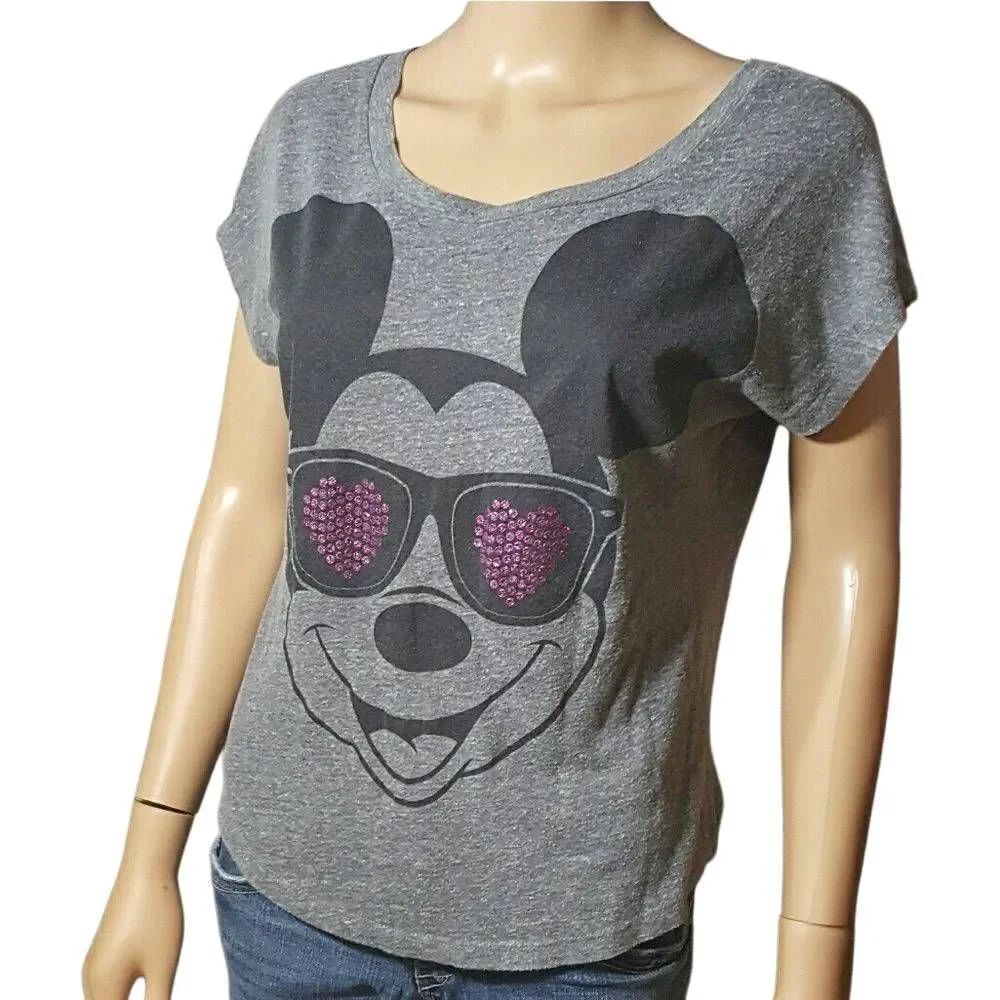 Disney Mickey shirt M